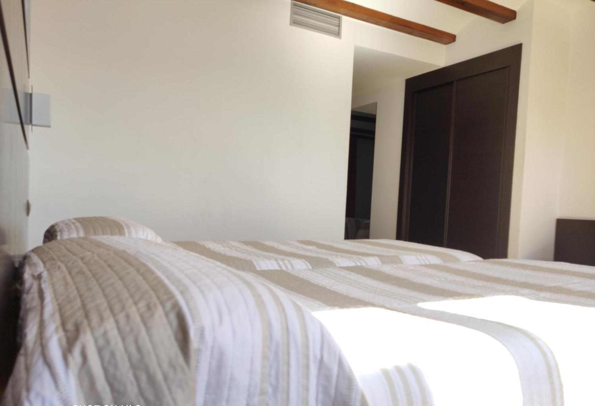 Hotel Rey Sancho Navarrete Quarto foto
